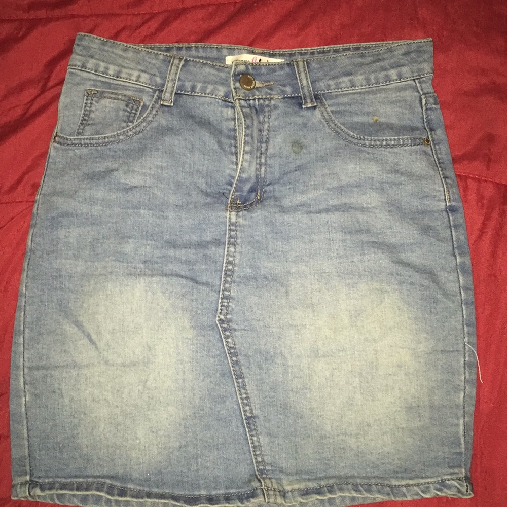 denim skirt